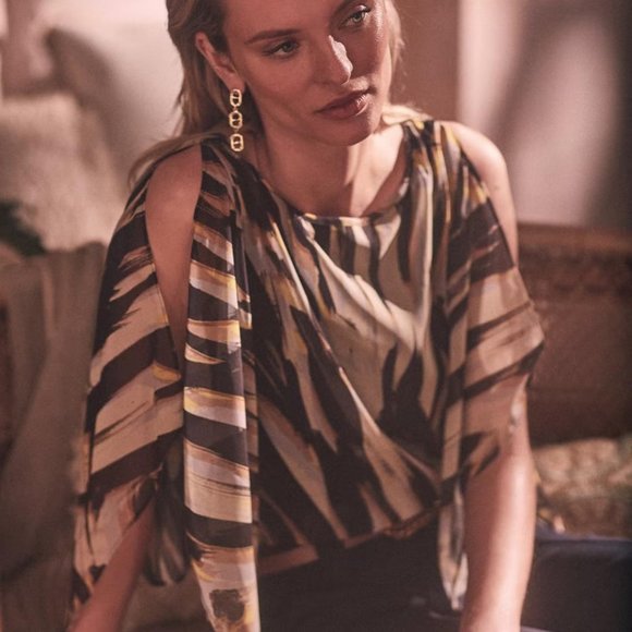 MELANIE LYNE: Abstract Tiger Print Kimono Blouse - black/cream - Picture 4 of 6